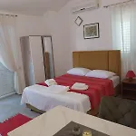 Lana * Nečujam