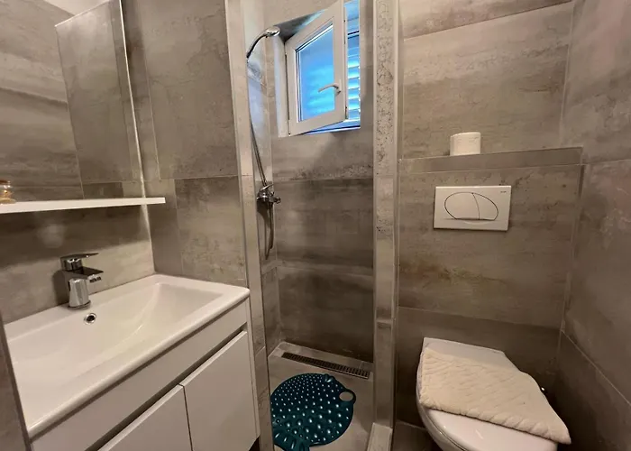 Lana Apartament *