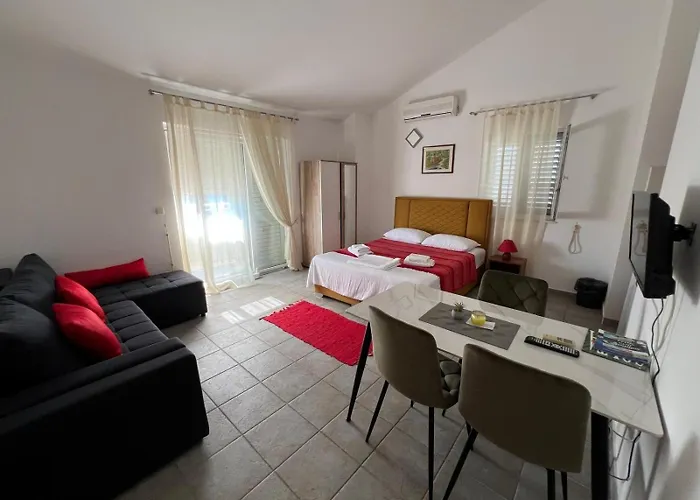 Apartament Lana *