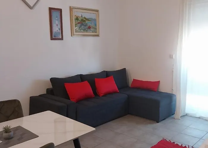 Apartament Lana *