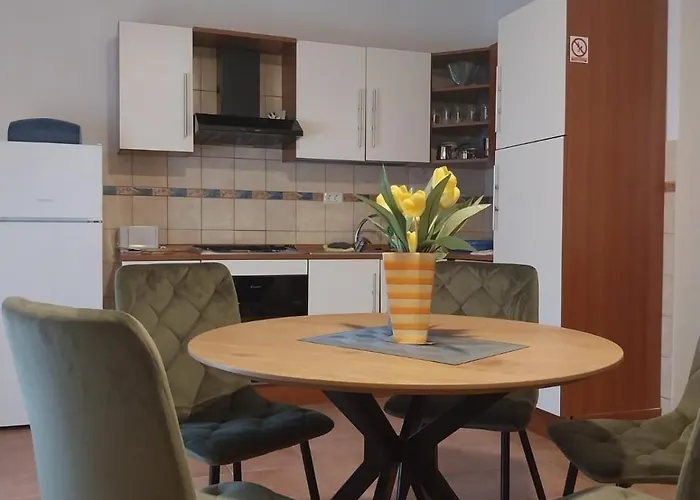 Lana Apartament