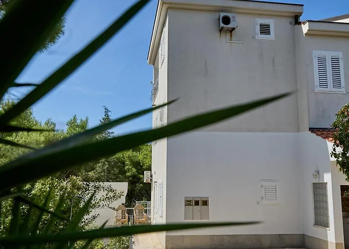 Apartament Lana *